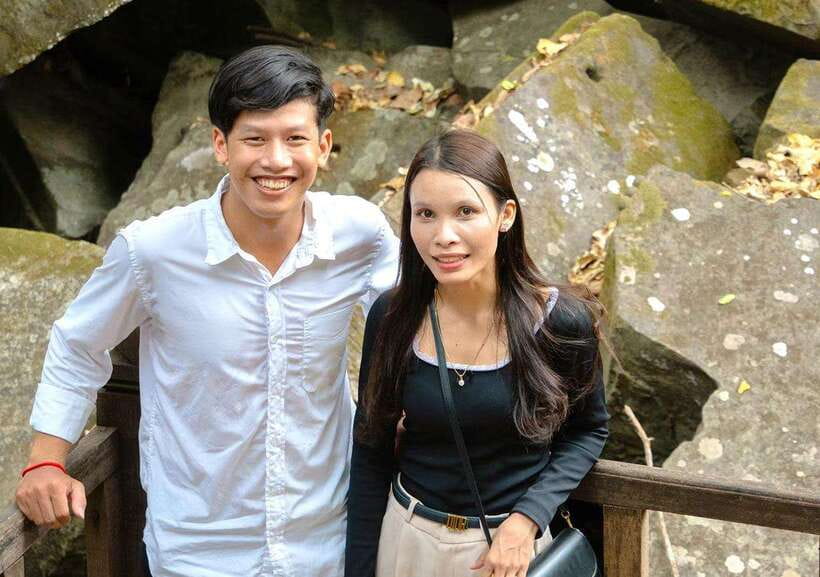 Siem Reap: Koulen Mountain Waterfall +Beng Mealea with Guide - The morning ride from Siem Reap