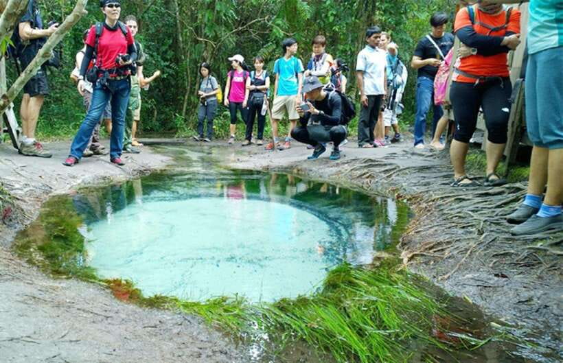 Siem Reap: Kulen Waterfall by Private Tour - What the Guide Adds to the Day