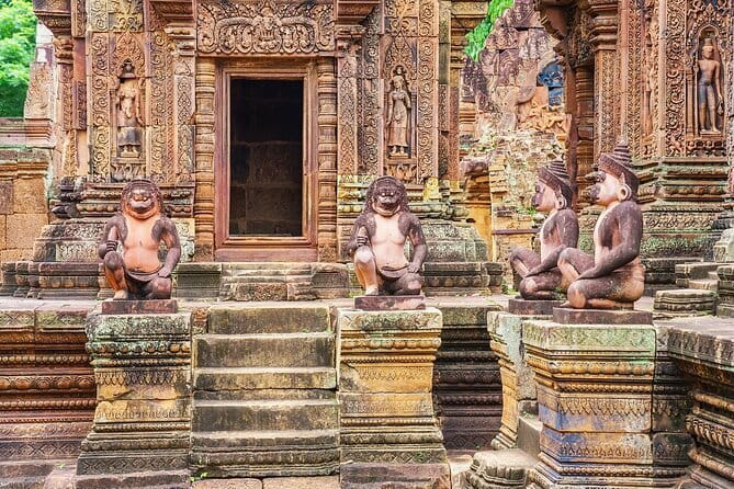 Siem Reap: Kulen Waterfalls and Banteay Srei Tour - Starting from Siem Reap with a private vehicle