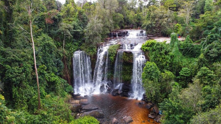 Siem Reap: Magical Kulen Mountain by Cambodiajeep - Leaving Siem Reap in a vintage American Jeep