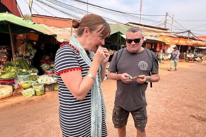 Siem Reap: Morning Bike Tours with Local Market & Lunch - Practical details to keep in mind