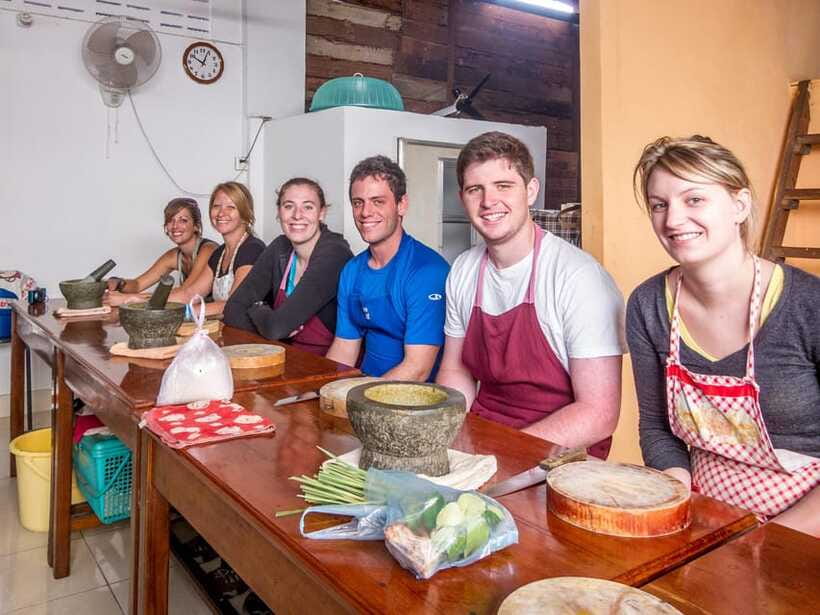 Siem Reap: Morning Cooking Class & Market Tour - Arriving at the village cooking school