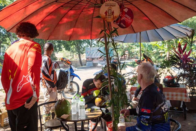 Siem Reap: Off-Road Ride Haft Day Tour - Why this ride offers a different Siem Reap