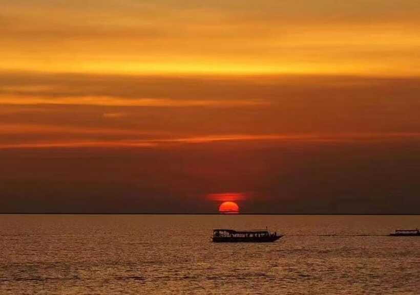 Siem Reap: Outside Circle Private Car Tour Banteay Srei etc. - What the private car adds