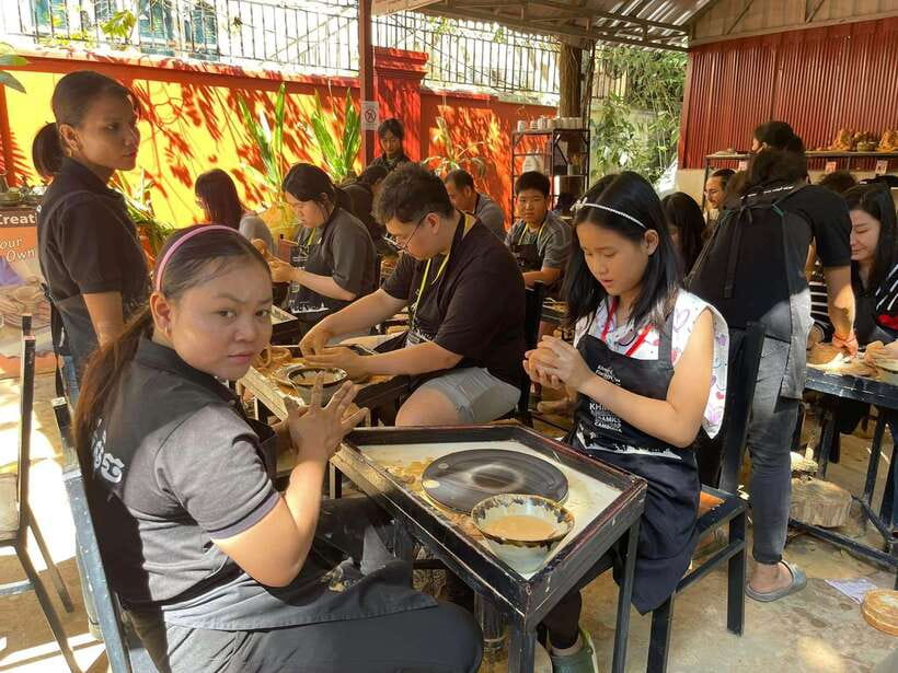 Siem Reap : Pottery Classes with Transfer round trip - Shaping clay when you have no pottery experience