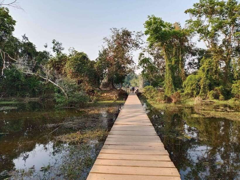 Siem Reap: Preah Khan, Ta Som, and Neak Pean Private Tour - Who will enjoy this four-hour route most