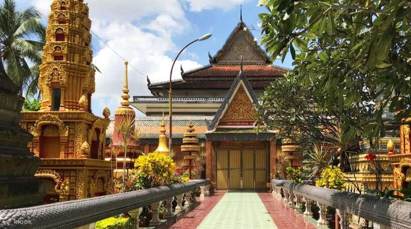 Siem Reap Private Car Charter with English Speaking Driver - Key points at a glance