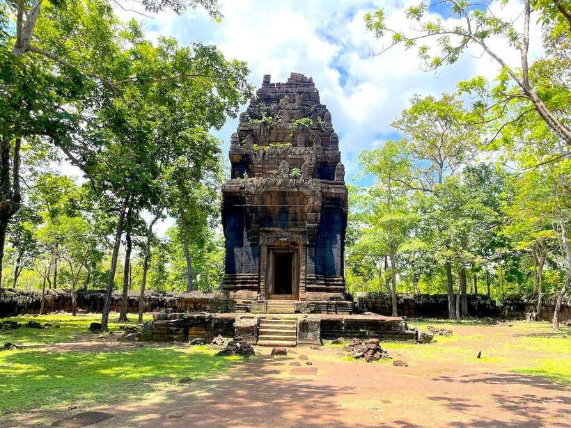 Siem Reap: Private Preah Vihear and Koh Ker Temples Tour - The ride back to Siem Reap around 5:30 PM