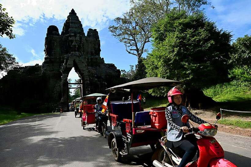 Siem Reap : Private Tuk-Tuk Tour of the Magnificent Temples. - Banteay Kdei closes the temple circuit
