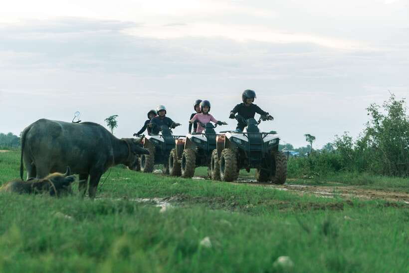 Siem Reap: Quad Bike Tour of Local Villages - Riding through a traditional Khmer village