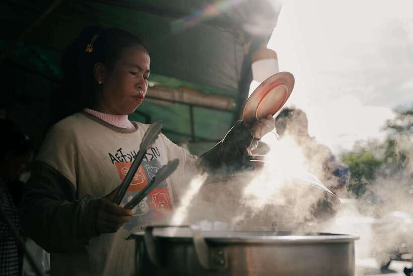 Siem Reap's Ultimate Street Food Tour by Tuk Tuk - Why this tour works so well in Siem Reap