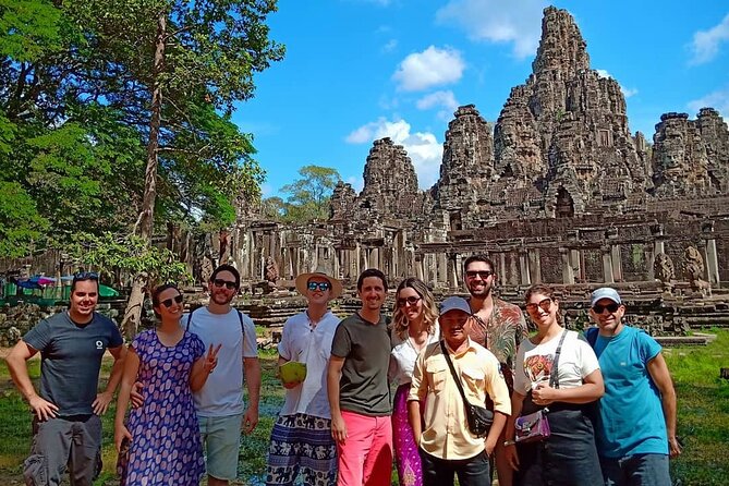 Siem Reap Shared Full-Day Guided Tour of Angkor Temples - Tuk-tuk or air-conditioned van?
