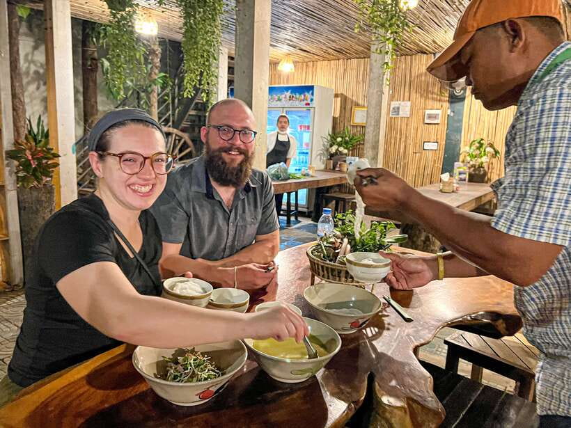 Siem Reap: Small Group Street Food Tour with Tuk-Tuk Ride - Three food stops, with room for vegetarian eaters