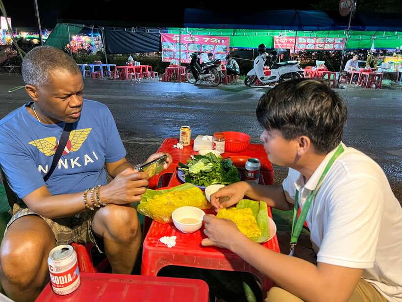 Siem Reap: Small Group Street Food Tour with Tuk-Tuk Ride - Who should book this Siem Reap evening?