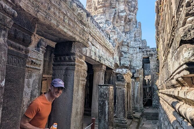 Siem Reap Temple Tuktuk Tour: Explore Angkor Wat and beyond. - Starting comfortably in Siem Reap