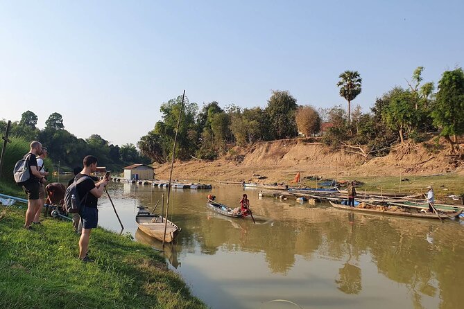 Siem Reap to Battambang Private Guided Tour (Day Trip) - Phsar Nath Market and local Cambodian snacks