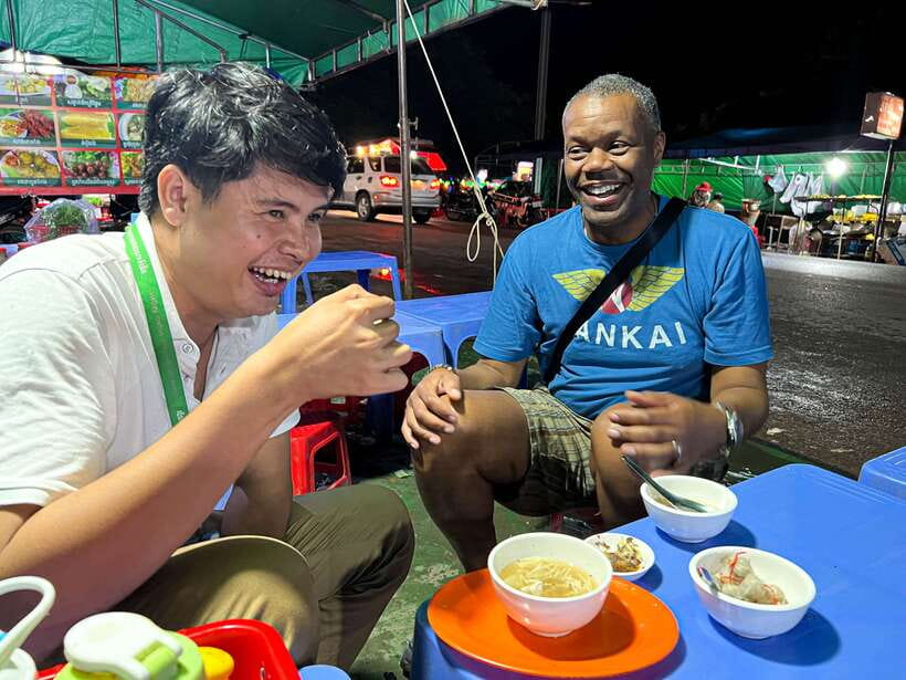 Siem Reap: Tonle Sap and Kampong Phluk Tour with Street Food - Who should book this Tonle Sap and food tour?