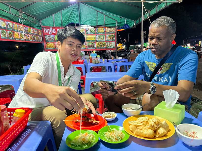 Siem Reap: Tonle Sap and Kampong Phluk Tour with Street Food - Leaving Siem Reap for Tonle Sap at 2:00 pm
