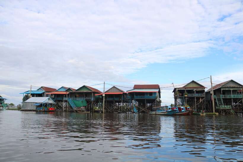 Siem Reap: Tonle Sap Lake - Fishing Village & Flooded Forest - Arriving at Kampong Phluk’s stilt villages