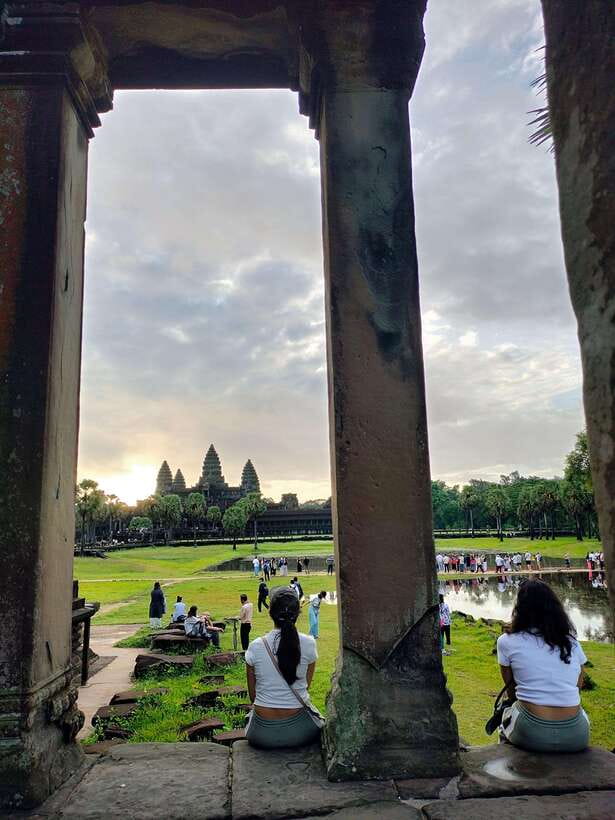 Siem Reap Tour Guide: Angkor Wat Sunrise Tour & Beng Mealea - The essential facts at a glance