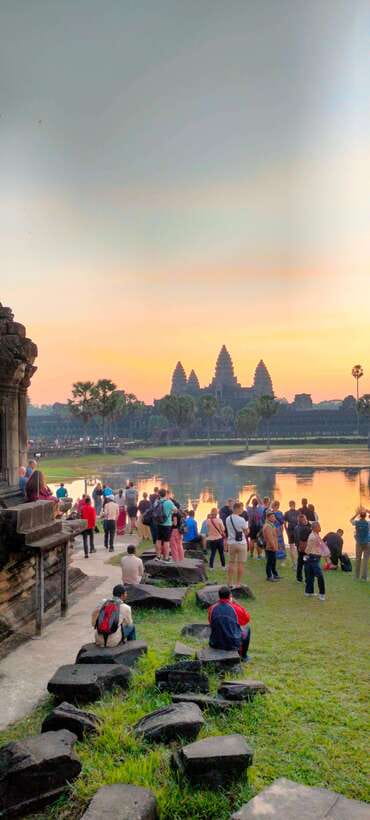 Siem Reap Tour Guide: Angkor Wat Sunrise Tour & Beng Mealea - A private vehicle changes the day