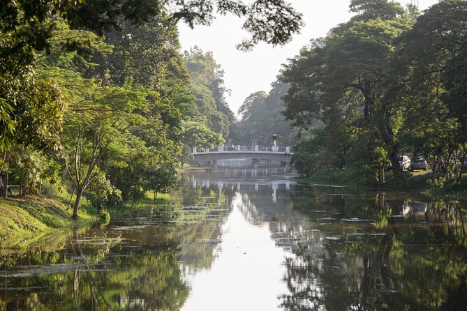 Siem Reap Walking Tour: Landmarks & Hidden Gems - Preah Ang Chek Preah Ang Chom Temple