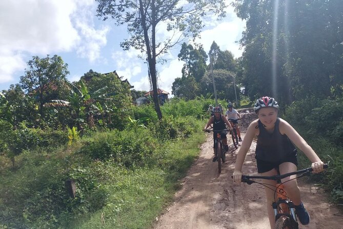 Silk Island Cycling Adventure & lunch with locals - Lunch on the Mekong is a fitting finish