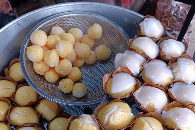 Small Group Phnom Penh Food Tour and Local Market Experience - The unusual foods: how adventurous should you be?