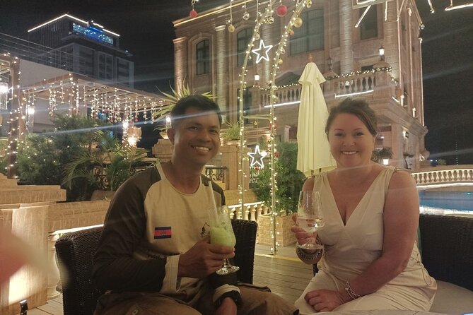 Small Group Phnom Penh Food Tour and Local Market Experience - Riverside snacks along Sisowath Quay