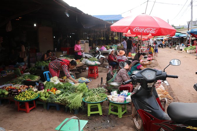 Street Food Tasting Tour including Dinner - What the Meal Tells You About Khmer Cuisine