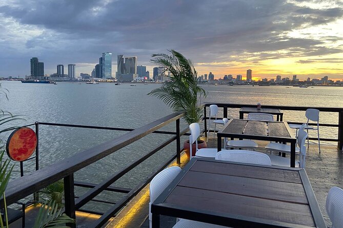 Sunset Cruise with free flow beer, soft drinks & fruit platter - Who should book this cruise?
