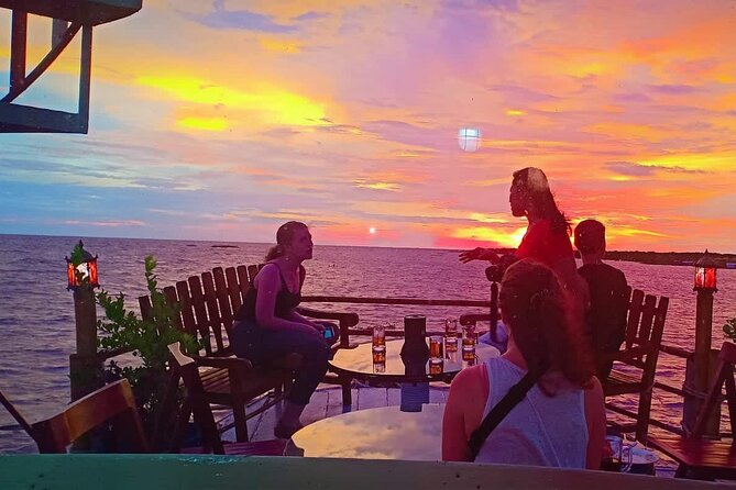 Sunset Dinner and drinks includes a Floating Village cruise tour. - Lotus Farm: a ten-minute stop with local meaning