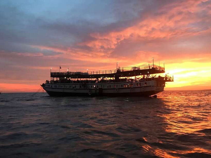 Sunset Dinner Tour: Tonle Sap Lake Floating Village - The essential details at a glance