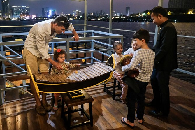 Sunset & Evening Dinner Cruise With One Way Free Pick Up - Choosing between the basic cruise and dinner package