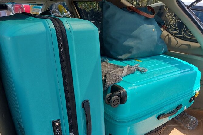 Taxi Phnom Penh or Techo Airport to Sihanoukville or vice versa - The road experience from Phnom Penh