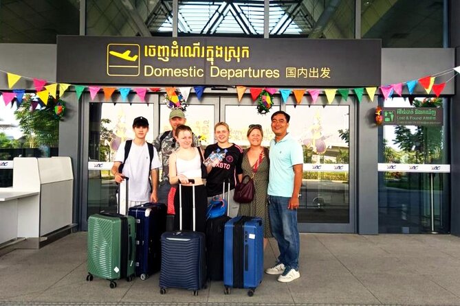 Techo International Airport Transfer by Car or Minivan - Key points to know before booking