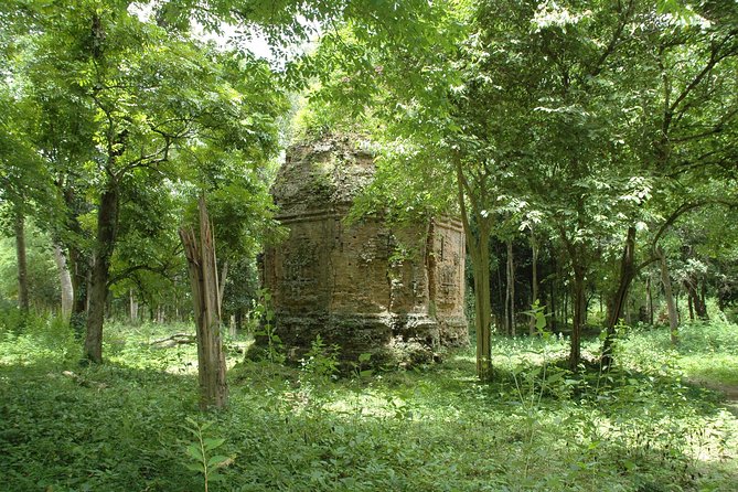 The Charm of Sambor Prei Kuk - Lunch is included, but plan your drinks