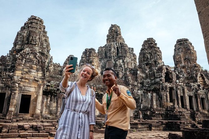 The Ultimate Angkor Wat Temple Private Day Trip - Why the private guide changes the visit