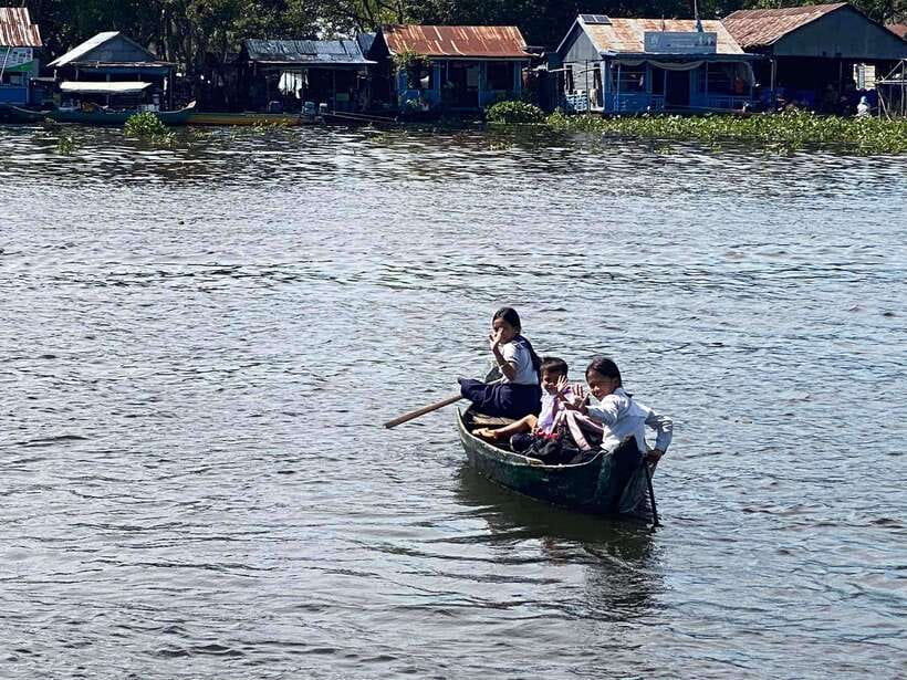 Tonle sap, Kompong Phluk (Floating village) - Should You Book the Kampong Phluk Tour?