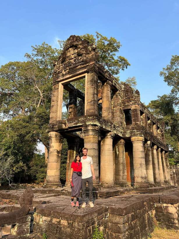 Tour de friends - Discover Angkor Wat Full Day Bike Tour - Pre Rup and Ta Keo after lunch
