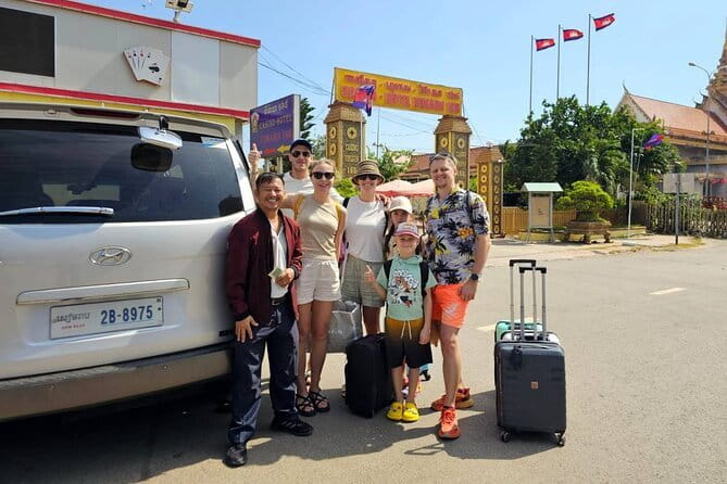 Two Day Tour, Taxi Phnom Penh to Siem Reap, Angkor Visit & Return - Skun Spider Market: a fifteen-minute Cambodian oddity