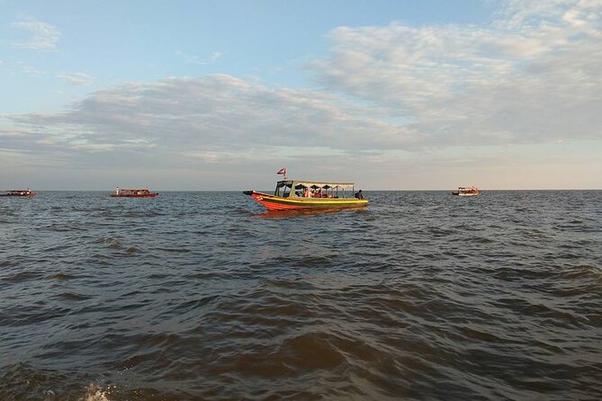 Two Days Angkor Wat Park-Beng Mealea and Kampong Phluk Village - Kampong Phluk and life beside Tonle Sap