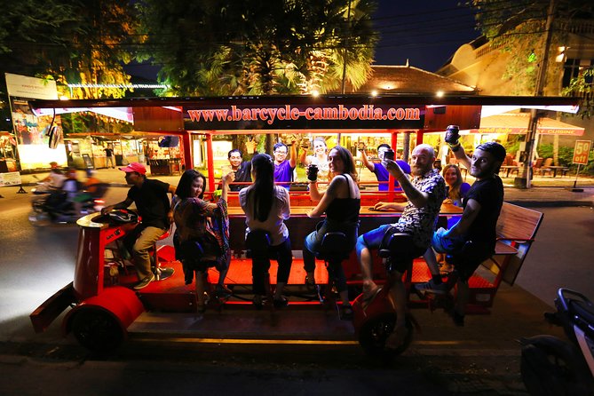 Unlimited Drinks - Sunset City Tour - 2 Hours - Pub Street and the Old Market